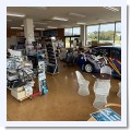 大量荷物と格闘の朝 - スバル専門店 KITserviceの日常